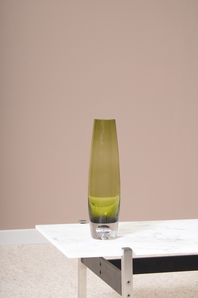 Vase style scandinave en verre vert-2